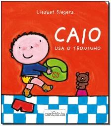 Caio usa o troninho