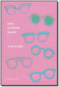 A teus pés